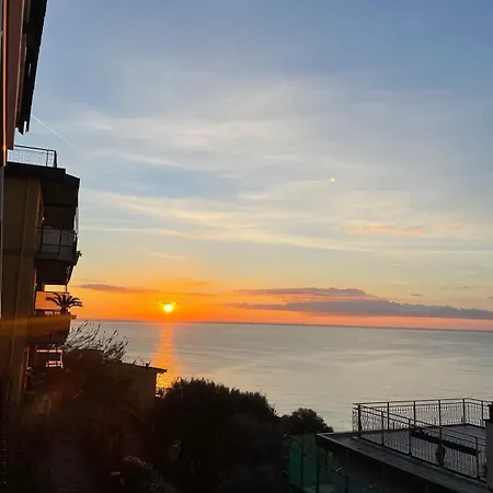 Finestra Sul Blu - Vista Mare Con Parcheggio Apartmán